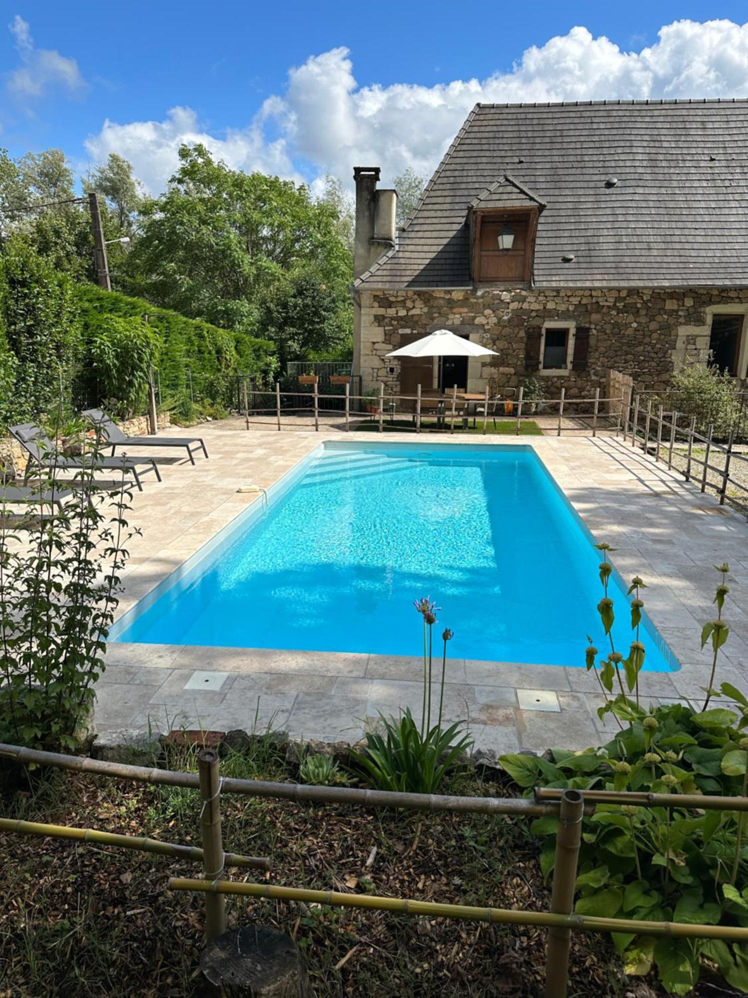 Gite Le Relais De La Diligence Saint-Lazare Экстерьер фото