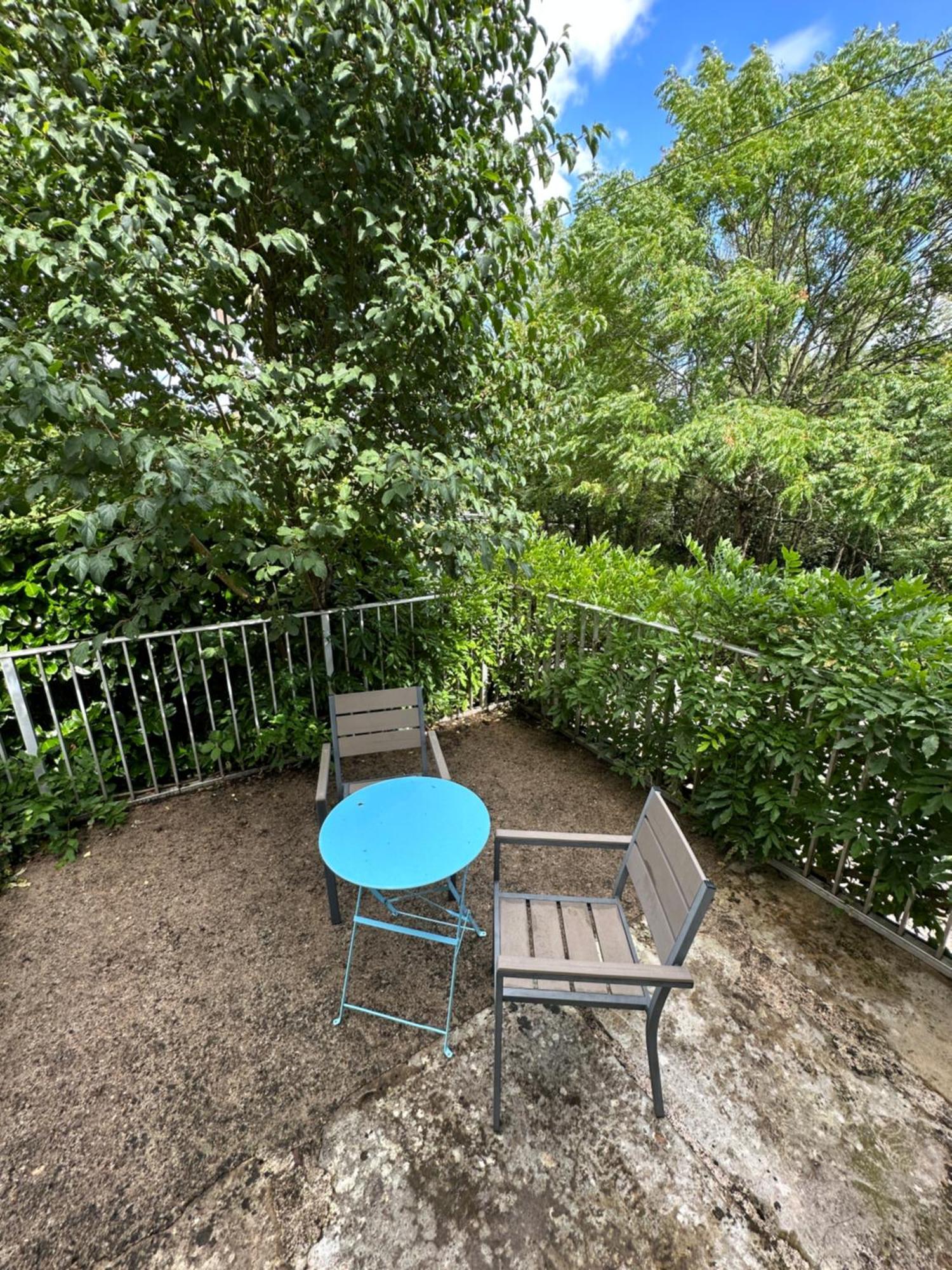 Gite Le Relais De La Diligence Saint-Lazare Экстерьер фото