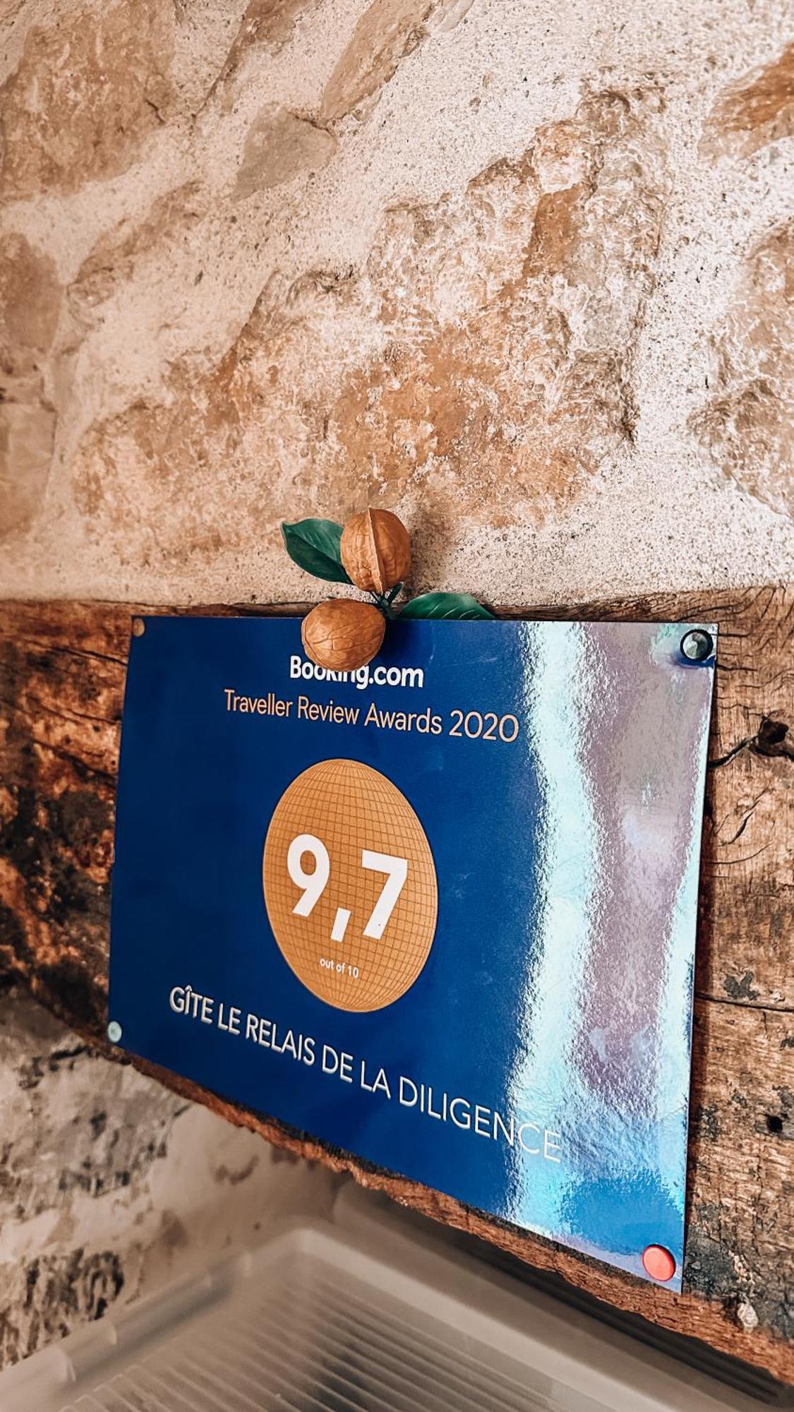 Gite Le Relais De La Diligence Saint-Lazare Экстерьер фото